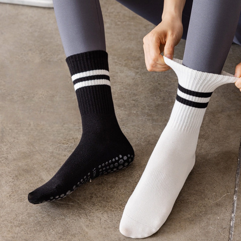 Women Non Slip Yoga Socks, Gri - Pilates Yoga &A review and price